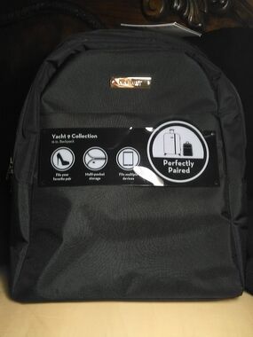 NWT NINE WEST Black Backpack DOUBLE COMPARTMENT FULL SIZE X PKTS ADJ. STRAPS